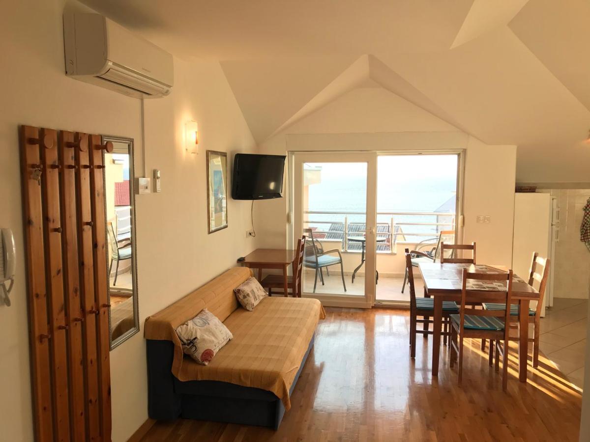 Gala Apartments Omiš Exterior foto